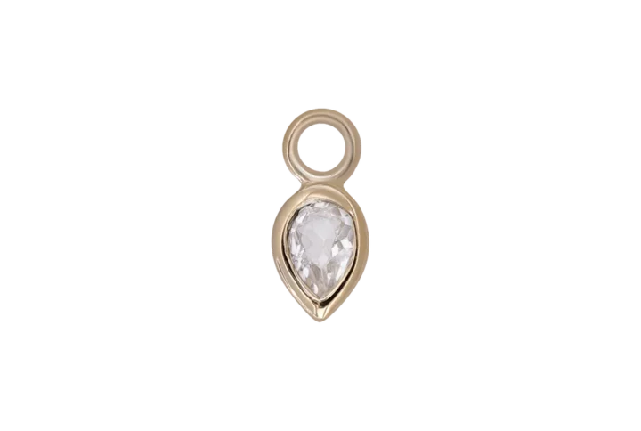 Emma 14K gouden pear cut gemstone charm in witte topaas